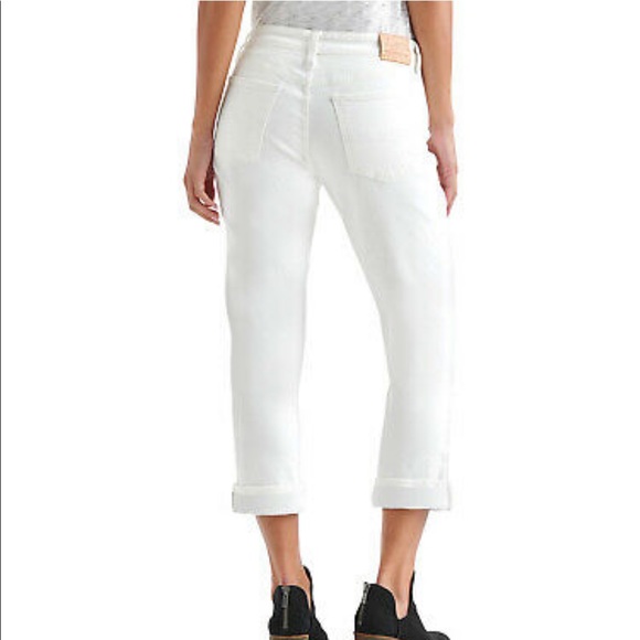🍀Lucky Brand white sweet crop denim jeans - Picture 3 of 15
